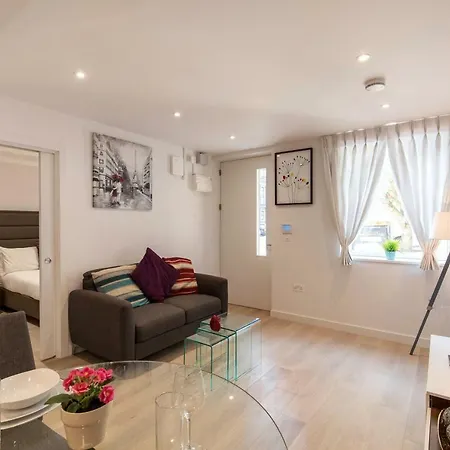 London Westfield Apartments